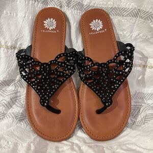 Yellow Box Capricorn Black Studded Sandals Size 9